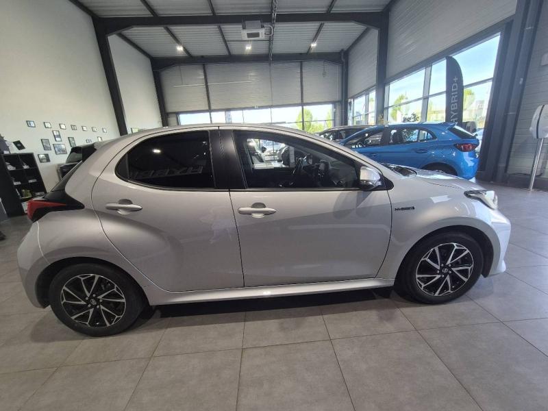 Image TOYOTA Yaris 116h Design 5p