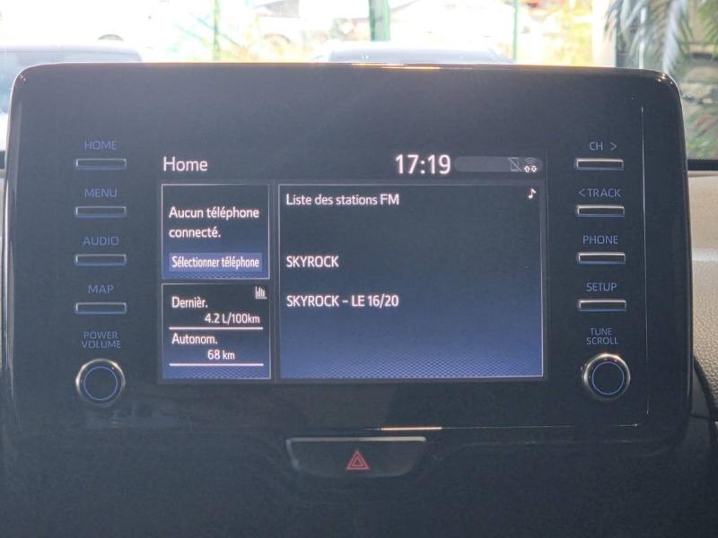 Image TOYOTA Yaris 116h Design 5p