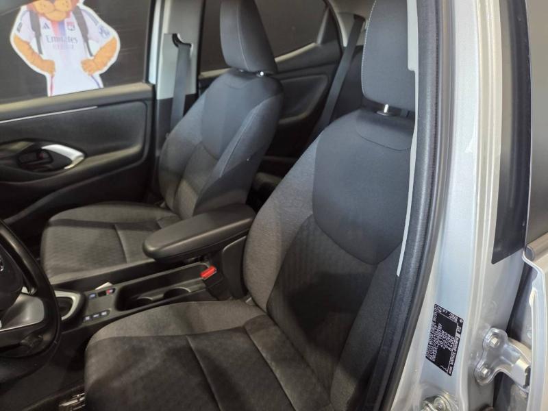 Image TOYOTA Yaris 116h Design 5p