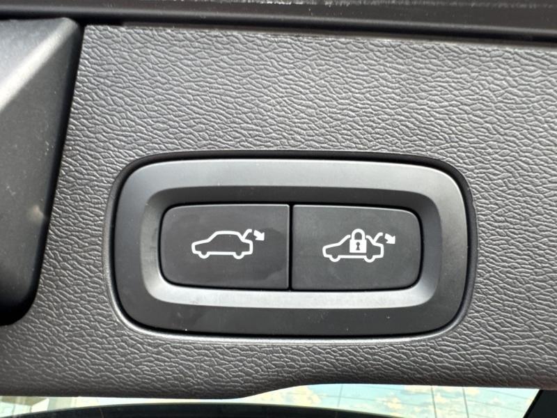 Image VOLVO XC60 B4 AdBlue 197ch Plus Style Chrome Geartronic