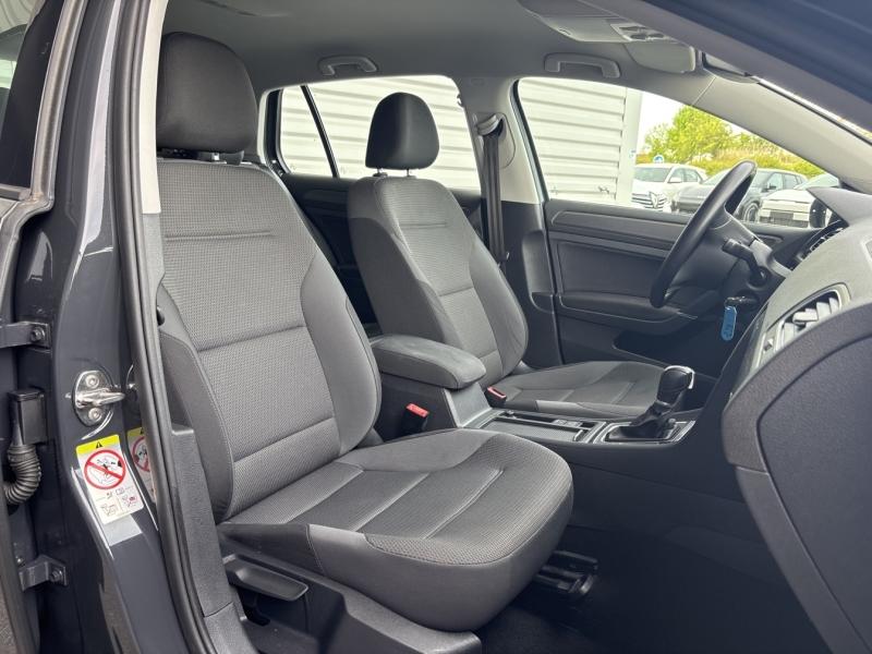 Image VOLKSWAGEN Golf 1.0 TSI 115ch Confortline Business Euro6d-T 5p