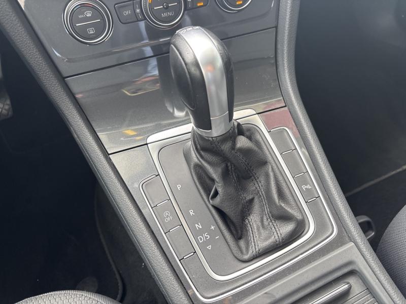 Image VOLKSWAGEN Golf 1.0 TSI 115ch Confortline Business Euro6d-T 5p