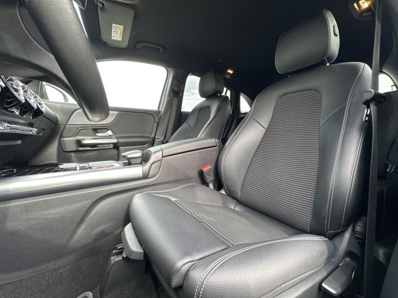Image MERCEDES-BENZ GLA 200 d 150ch Progressive Line 8G-DCT