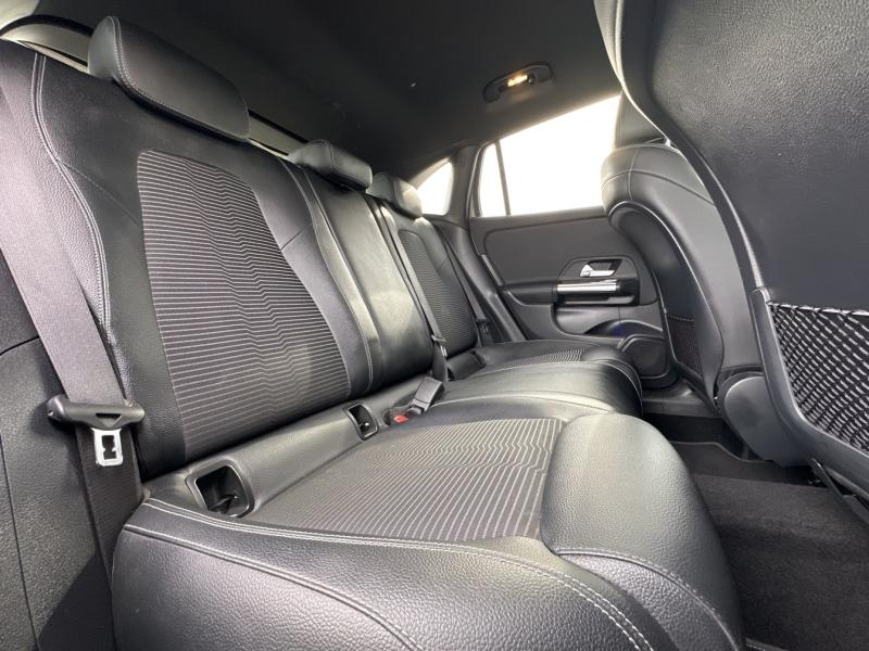 Image MERCEDES-BENZ GLA 200 d 150ch Progressive Line 8G-DCT