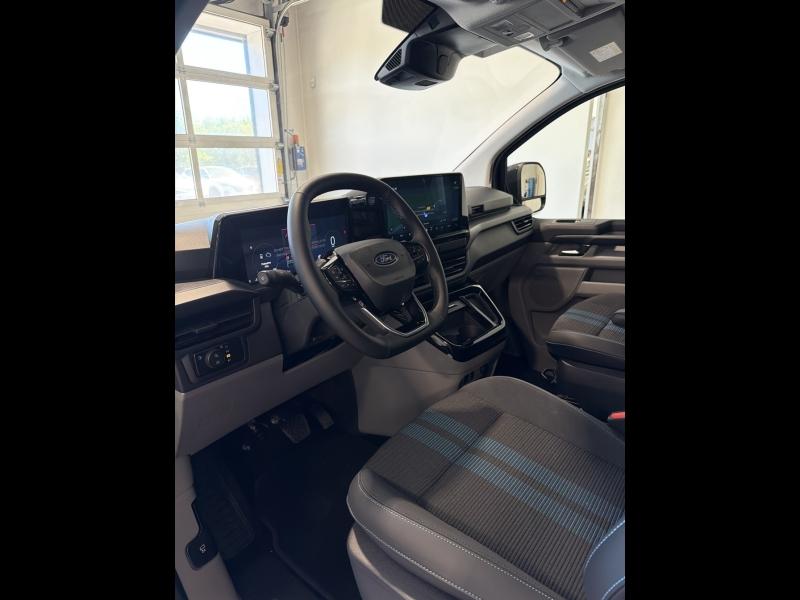 Image FORD Transit Custom Fg 320 L2H1 2.5 Duratec 232ch Hybride rechargeable Sport CVT