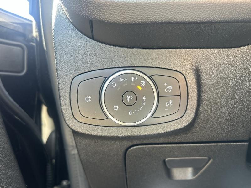 Image FORD Fiesta 1.0 EcoBoost 100ch Stop&Start Cool & Connect 3p Euro6.2