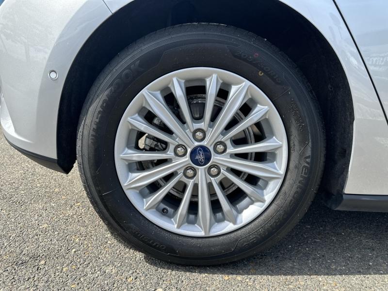 Image FORD Focus 1.0 EcoBoost 125ch Stop&Start Titanium