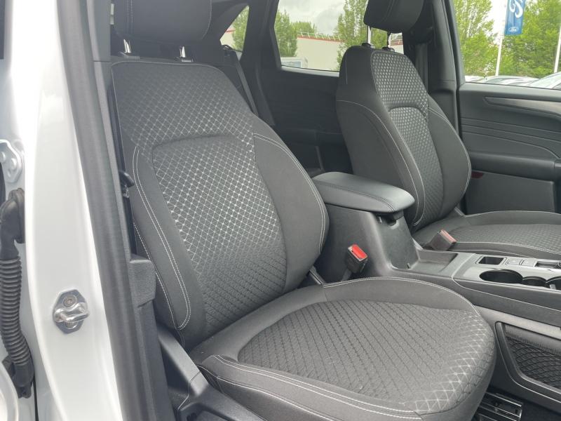 Image FORD Kuga 2.5 Duratec 180ch Hybrid FlexiFuel Titanium Business Powershift