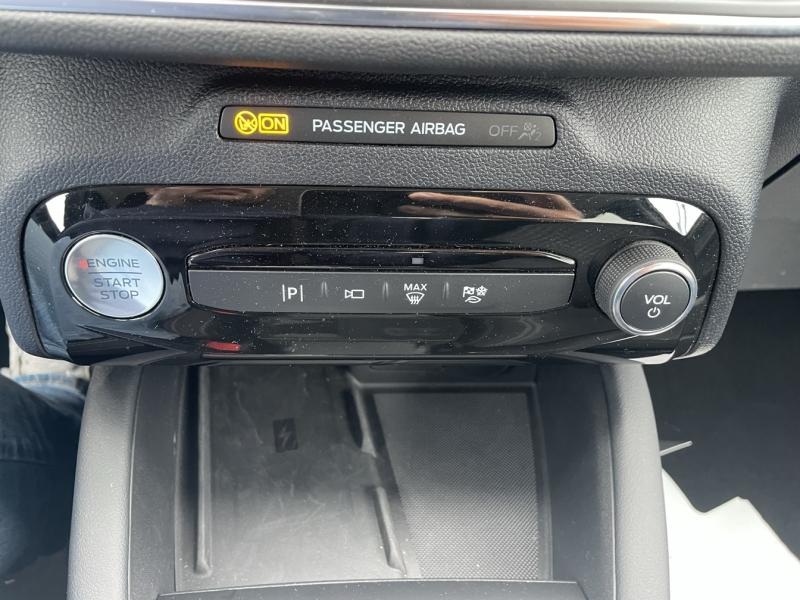 Image FORD Kuga 2.5 Duratec 180ch Hybrid FlexiFuel Titanium Business Powershift