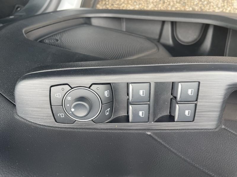 Image FORD Kuga 2.5 Duratec 180ch Hybrid FlexiFuel Titanium Business Powershift