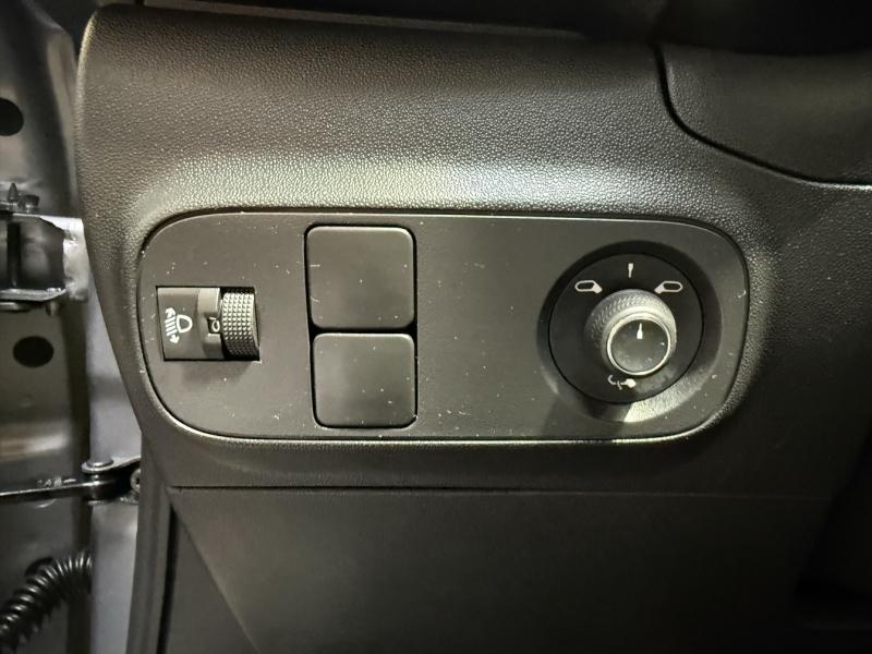 Image CITROEN C3 1.2 PureTech 110ch S&S ELLE EAT6