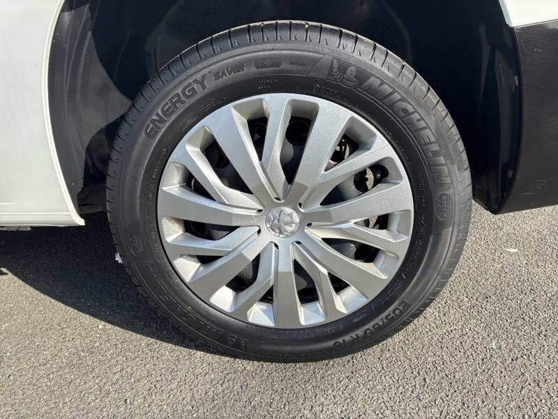Image PEUGEOT Partner Standard 650kg Puretech 110ch S&S Premium