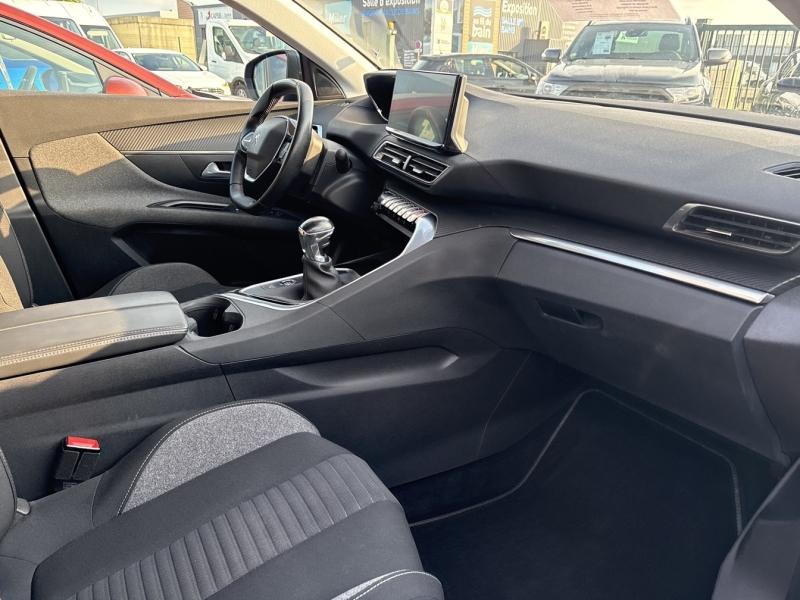 Image PEUGEOT 3008 1.5 BlueHDi 130ch S&S Style