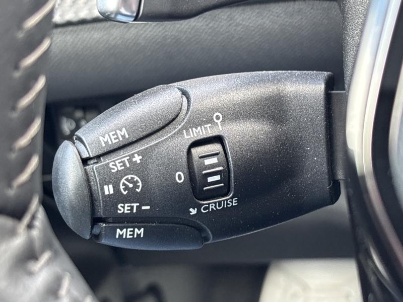Image PEUGEOT 208 1.2 PureTech 100ch S&S Style EAT8