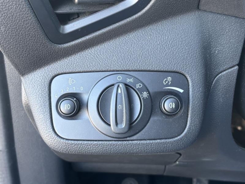 Image FORD C-MAX 1.0 EcoBoost 125ch Stop&Start Titanium