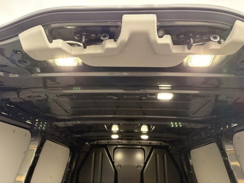 Image FORD Transit Custom Fg 320 L1H1 2.5 Duratec 232ch Hybride rechargeable Sport CVT