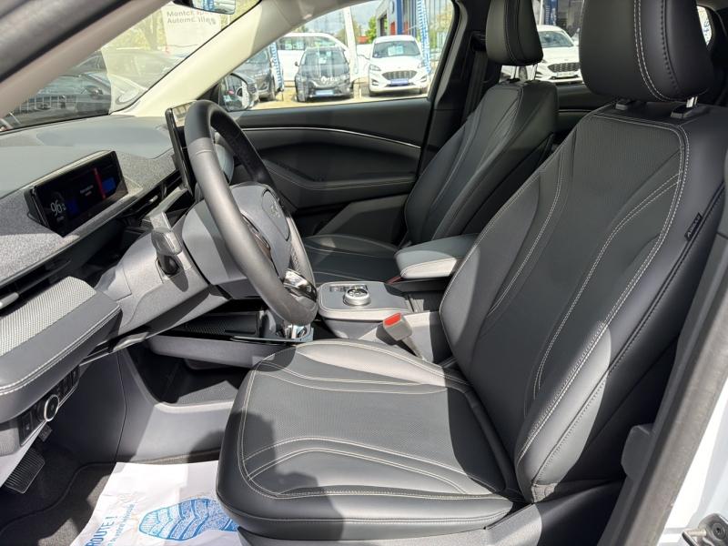 Image FORD Mustang Mach-E 269ch Standard Range 72,6kWh Mach-E Propulsion