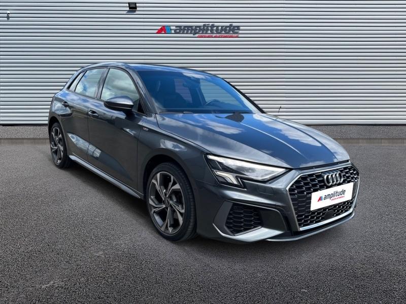 Image AUDI A3 Sportback 35 TFSI 150ch Mild Hybrid S line S tronic 7