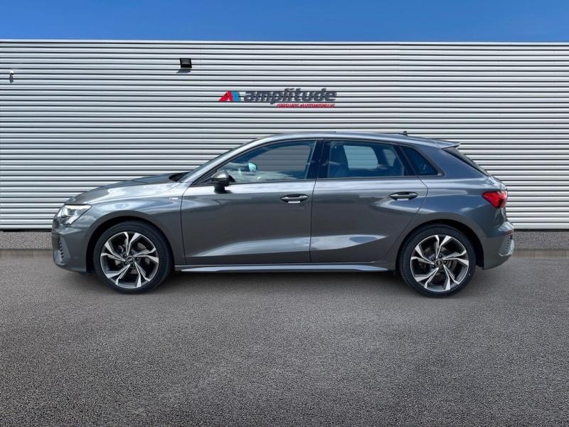 Image AUDI A3 Sportback 35 TFSI 150ch Mild Hybrid S line S tronic 7
