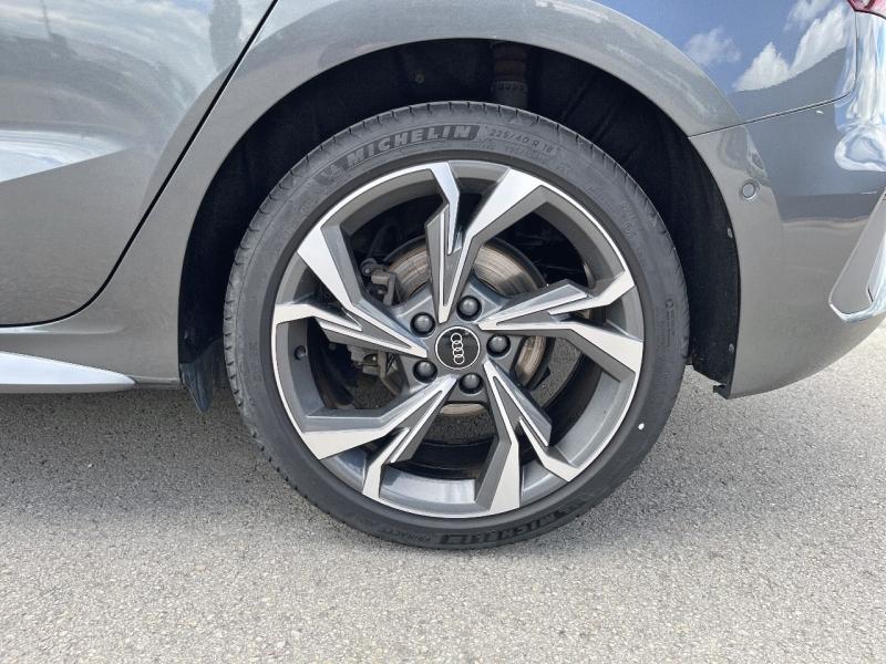Image AUDI A3 Sportback 35 TFSI 150ch Mild Hybrid S line S tronic 7