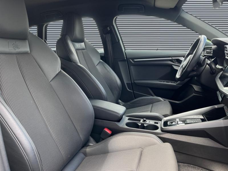Image AUDI A3 Sportback 35 TFSI 150ch Mild Hybrid S line S tronic 7