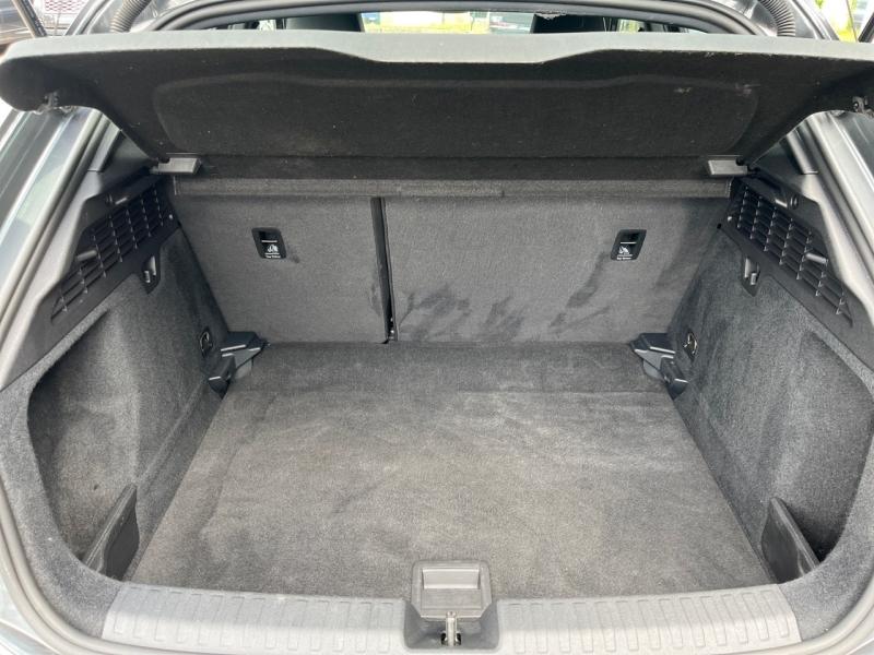 Image AUDI A3 Sportback 35 TFSI 150ch Mild Hybrid S line S tronic 7