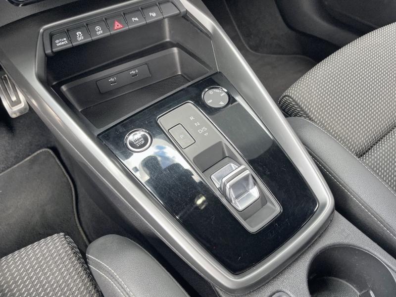Image AUDI A3 Sportback 35 TFSI 150ch Mild Hybrid S line S tronic 7