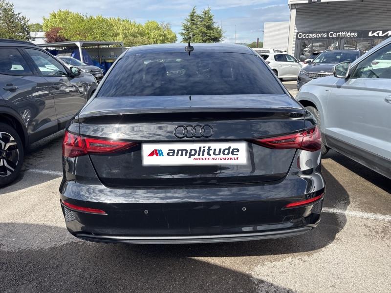 Image AUDI A3 Berline 35 TFSI 150ch Mild Hybrid Business line S tronic 7
