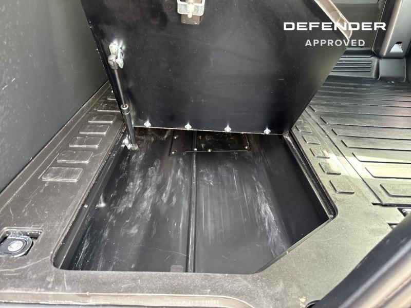 Image LAND-ROVER Defender 110 3.0 D300 Hard Top X-Dynamic SE