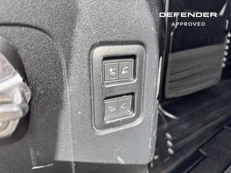 Image LAND-ROVER Defender 110 3.0 D300 Hard Top X-Dynamic SE
