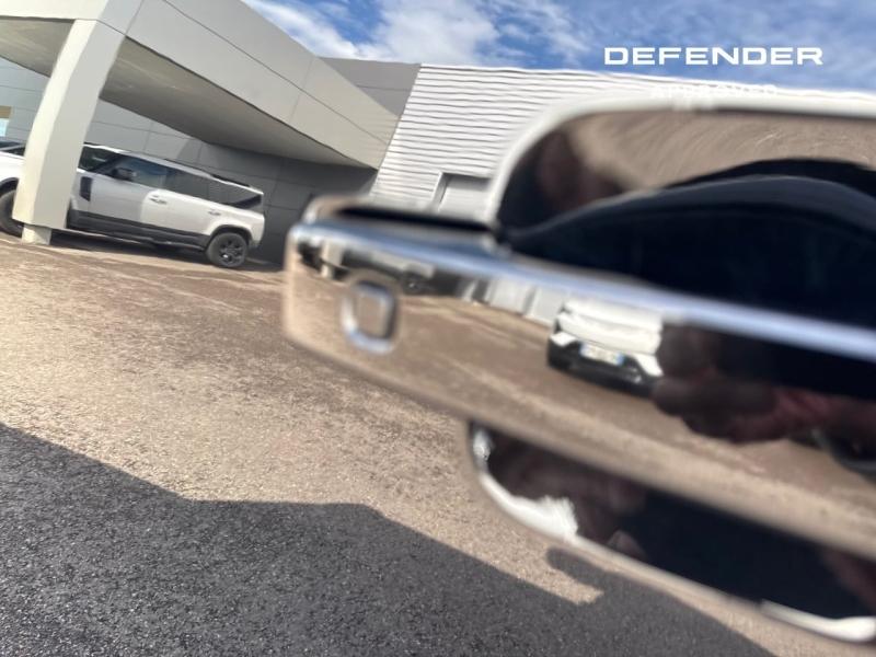 Image LAND-ROVER Defender 110 3.0 D300 Hard Top X-Dynamic SE