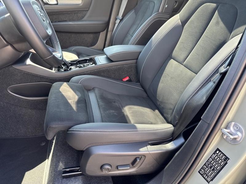 Image VOLVO XC40 B3 163ch Ultra DCT 7