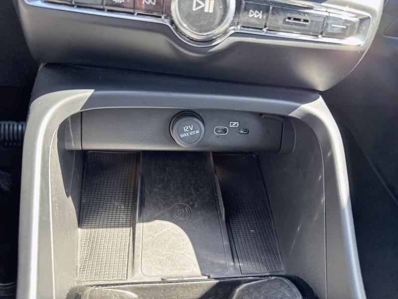 Image VOLVO XC40 B3 163ch Ultra DCT 7