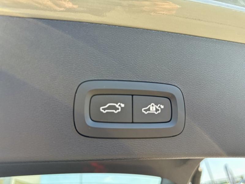 Image VOLVO XC40 B3 163ch Ultra DCT 7