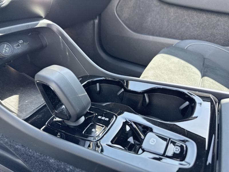 Image VOLVO XC40 B3 163ch Ultra DCT 7