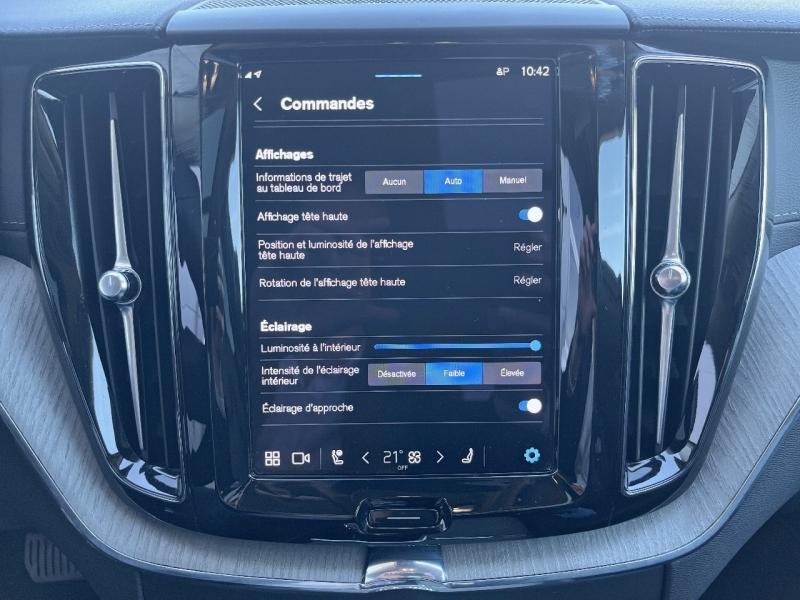 Image VOLVO XC60 T6 Hybride Rechargeable 253 + 145ch Ultra Style Dark Geartronic 8 AWD
