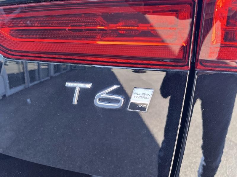 Image VOLVO XC60 T6 Hybride Rechargeable 253 + 145ch Ultra Style Dark Geartronic 8 AWD