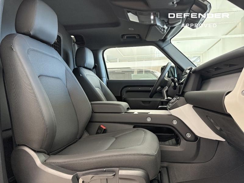 Image LAND-ROVER Defender 90 3.0 D200 S