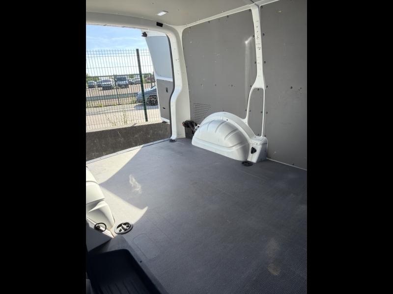 Image VOLKSWAGEN Transporter Fg 2.8T L1H1 2.0 TDI 150 ch Edition DSG7
