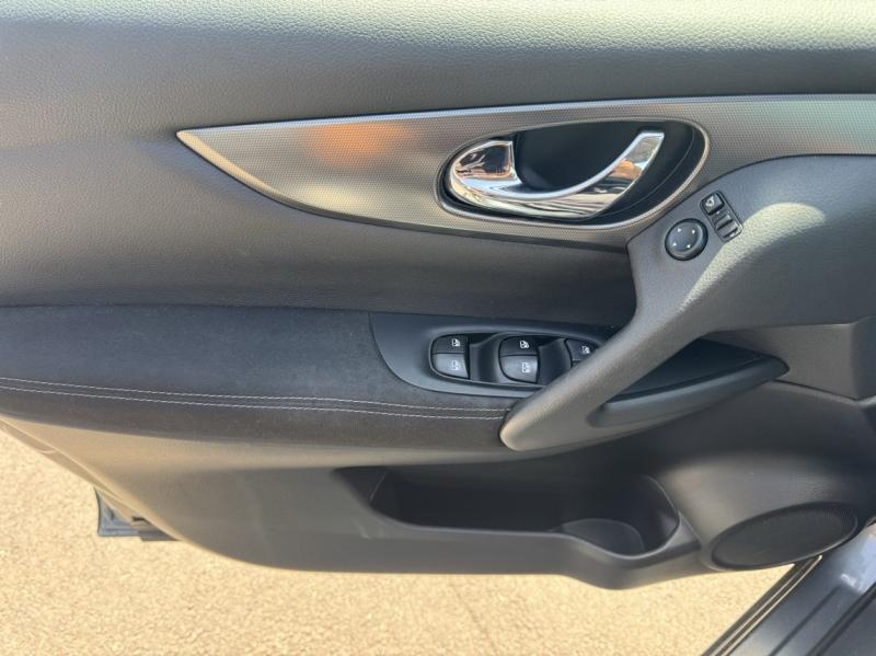 Image NISSAN Qashqai 1.2 DIG-T 115ch N-Connecta