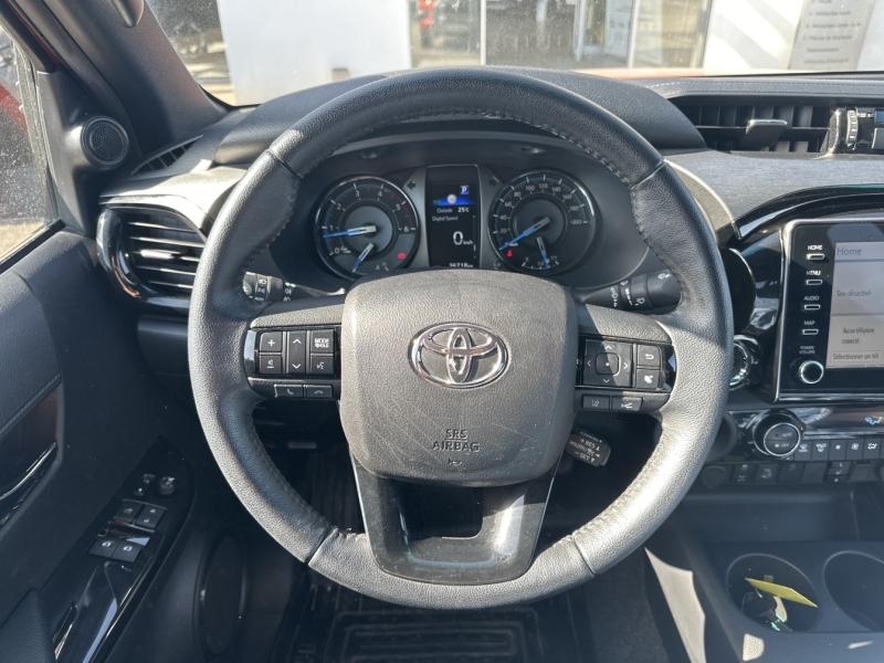 Image TOYOTA Hilux 2.8 D-4D X-Tra Cabine Invincible 4WD RC21