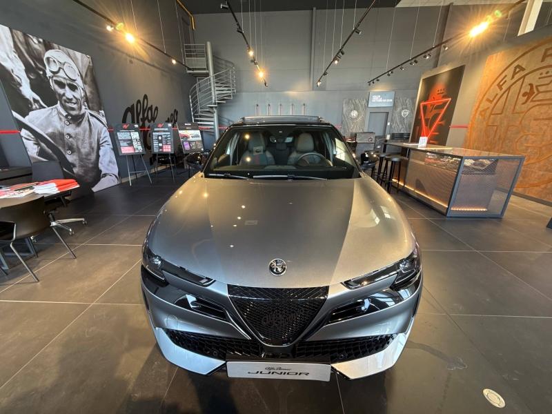 Image ALFA ROMEO Junior 1.2 Ibrida 145ch Premium e-DCT6 Q4