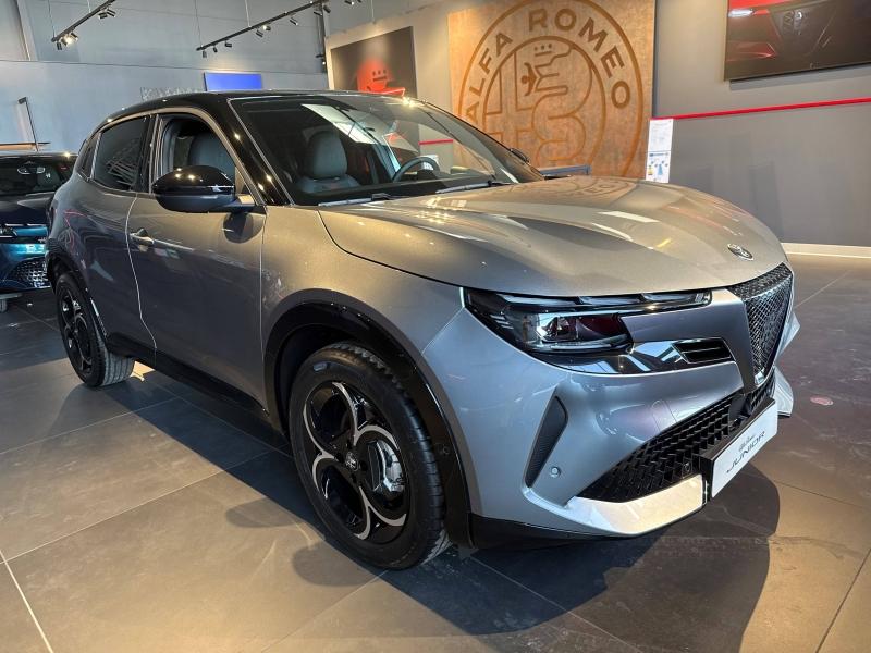 Image ALFA ROMEO Junior 1.2 Ibrida 145ch Premium e-DCT6 Q4