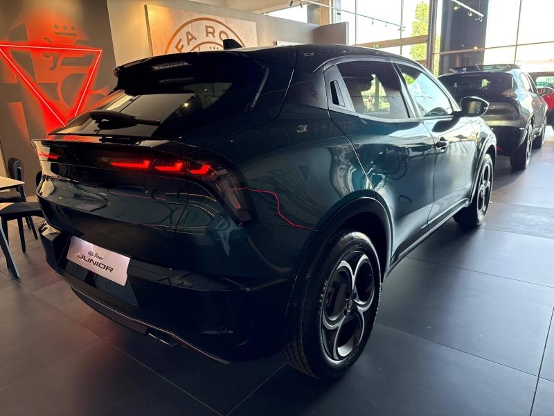 Image ALFA ROMEO Junior 1.2 Ibrida 145ch Sport Speciale e-DCT6