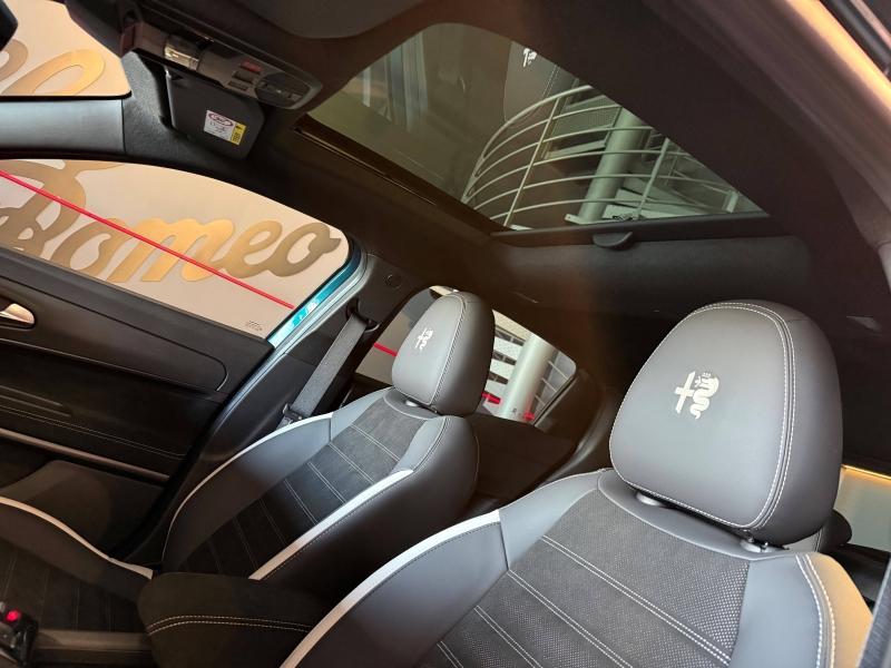 Image ALFA ROMEO Junior 1.2 Ibrida 145ch Sport Speciale e-DCT6