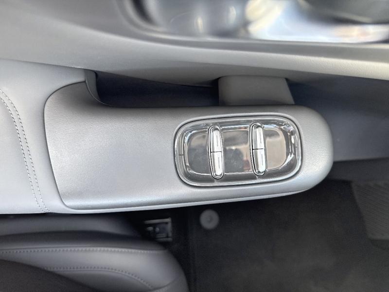 Image LEAPMOTOR B10 REEV 218ch 18,8 kWh Design