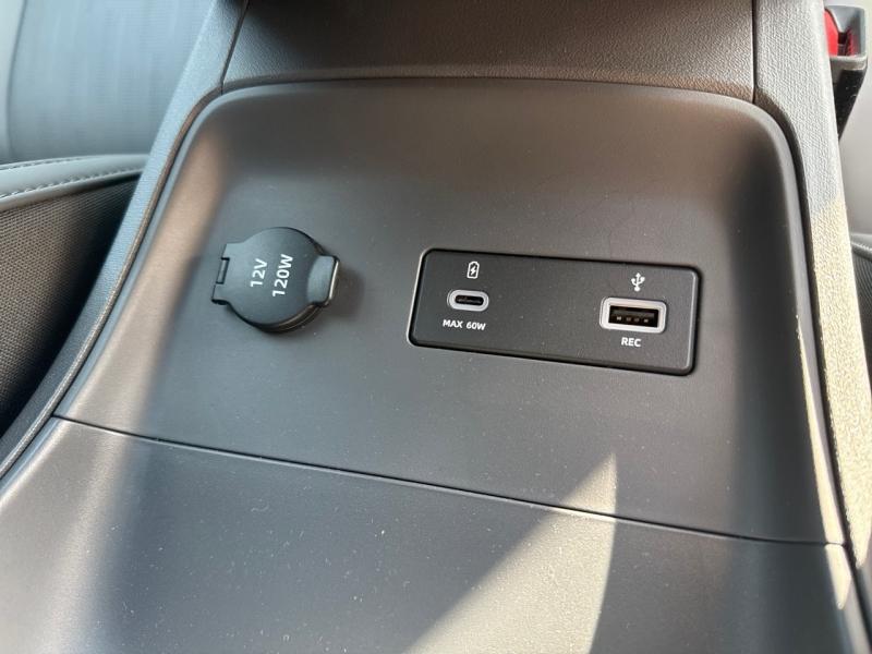 Image LEAPMOTOR B10 REEV 218ch 18,8 kWh Design
