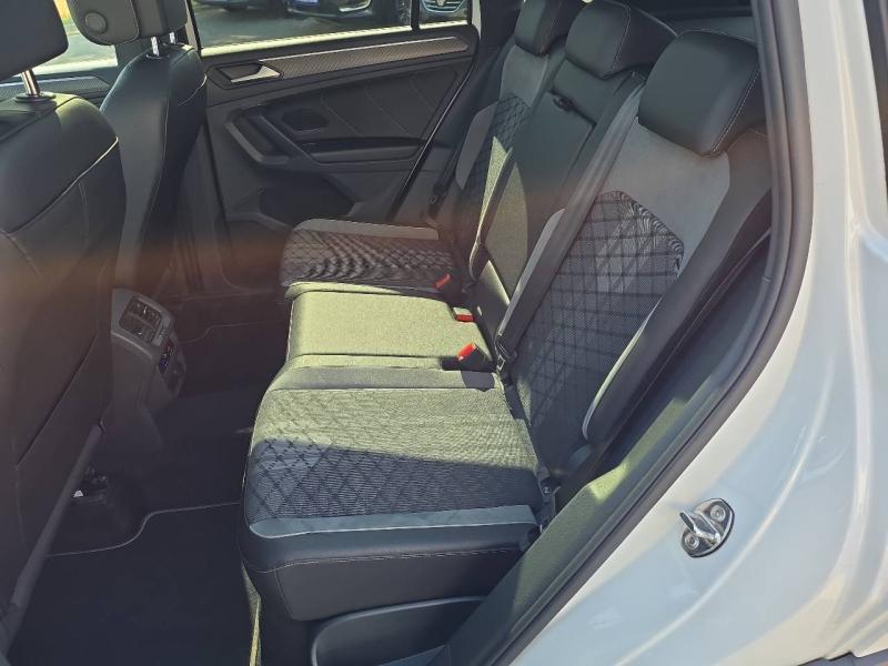 Image VOLKSWAGEN Tiguan 2.0 TDI 150ch R-Line 4Motion DSG7