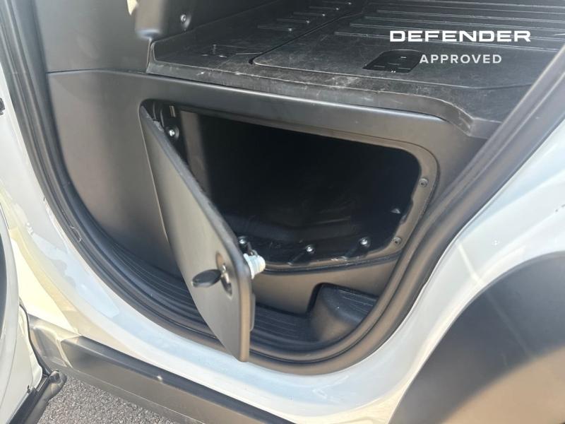 Image LAND-ROVER Defender 110 3.0 D300 Hard Top S