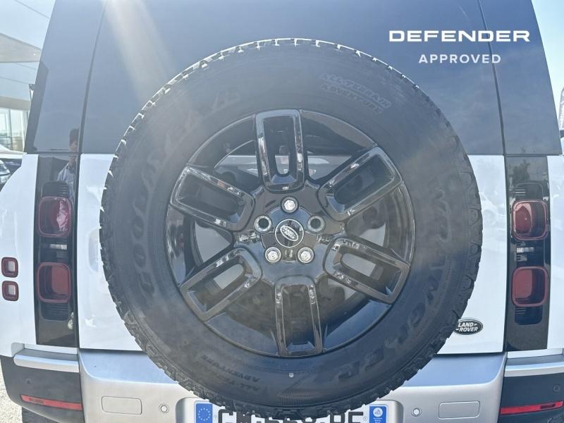 Image LAND-ROVER Defender 110 3.0 D300 Hard Top S